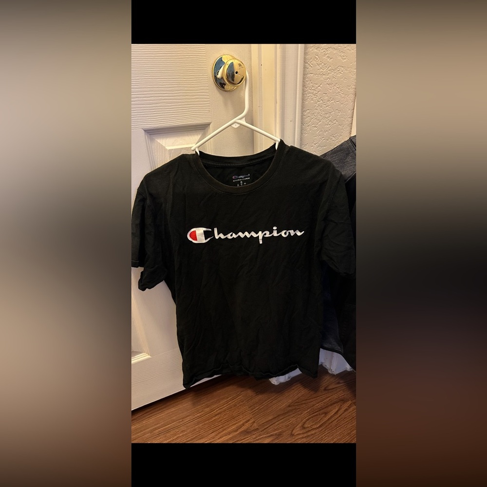 Champion Black T-shirt